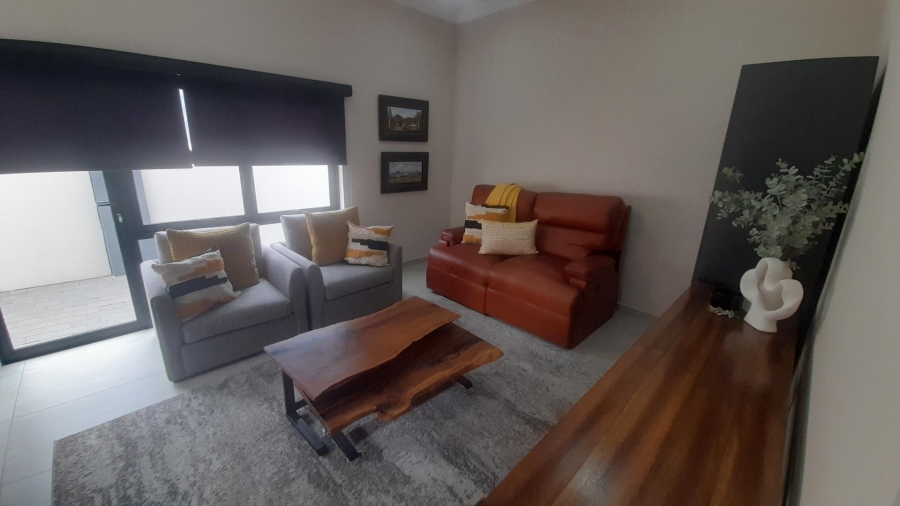 4 Bedroom Property for Sale in Meerhof North West